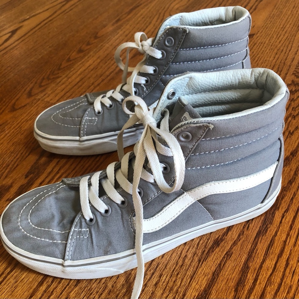 Women’s vans grey high top sneakers 8.5